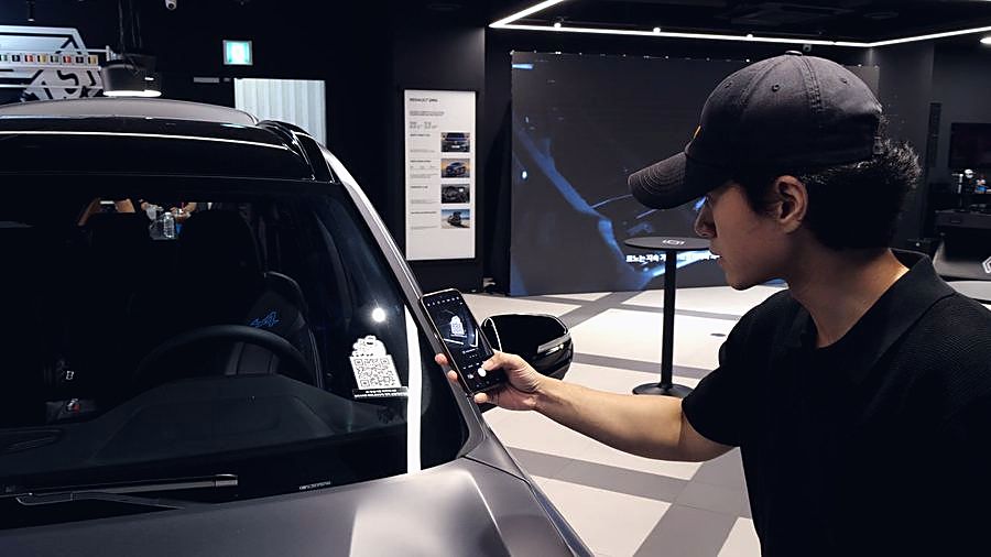 A code on the glass opens a consultation about that exact vehicle